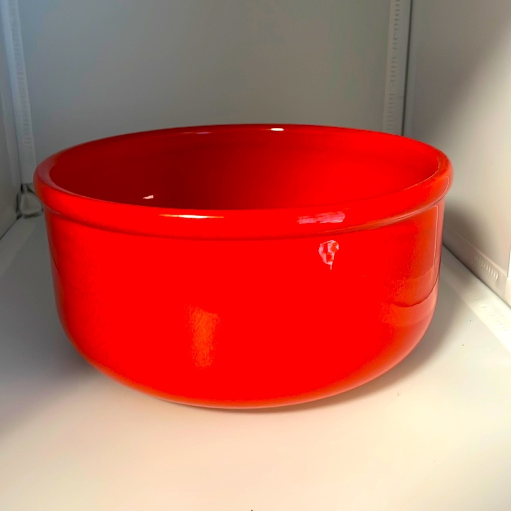 Waechtersbach 1970 Large Red Serving Bowl Beautiful Color 9 inch in Diam…
